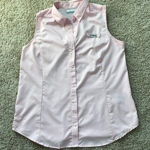 GUC women’s PFG top XL